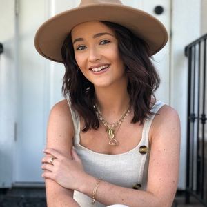 Meet your Posher, Shannon